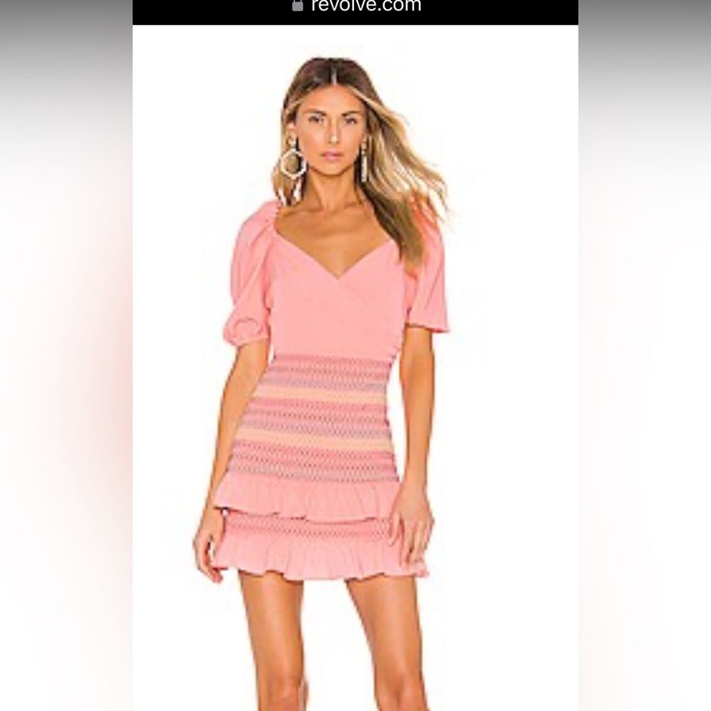Archie Mini Dress Size Small
Lovers and Friends
Color:Pink Lemonade